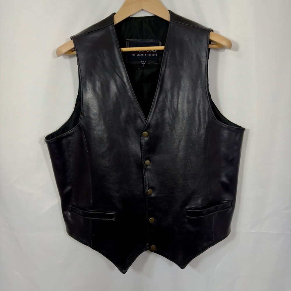 Vintage Wilsons Black Genuine Leather Vest Mens L Front‎ Snap Western Biker